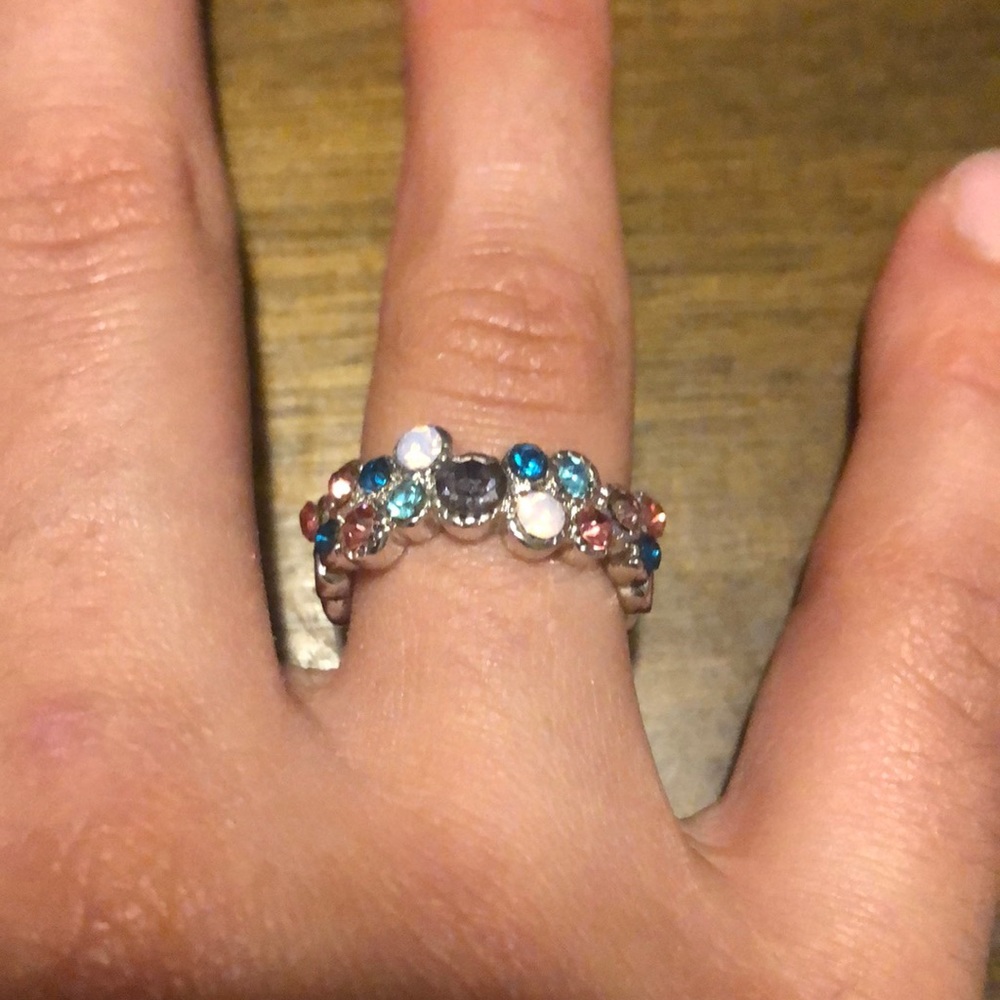 Fashion ring with colorful gems